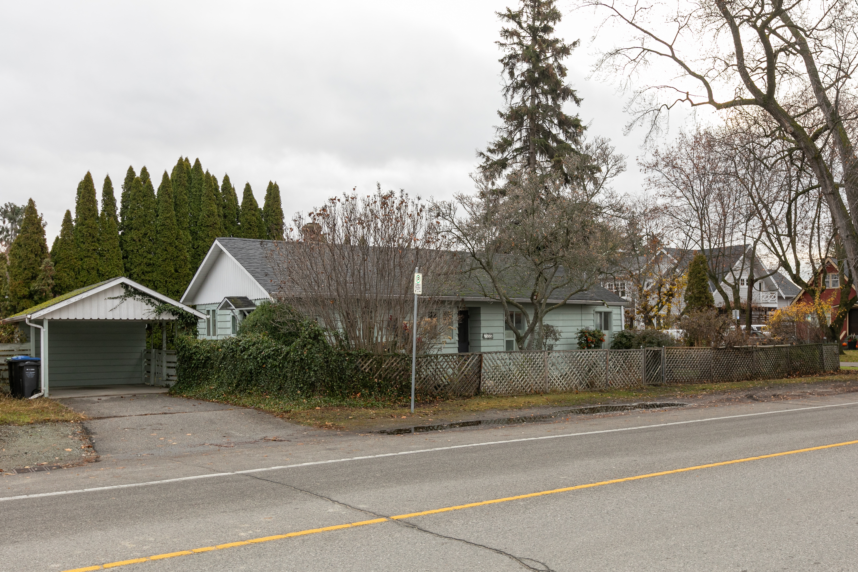 2555 Abbott Street, Kelowna, British Columbia  V1Y 9T - Photo 4 - 10245338